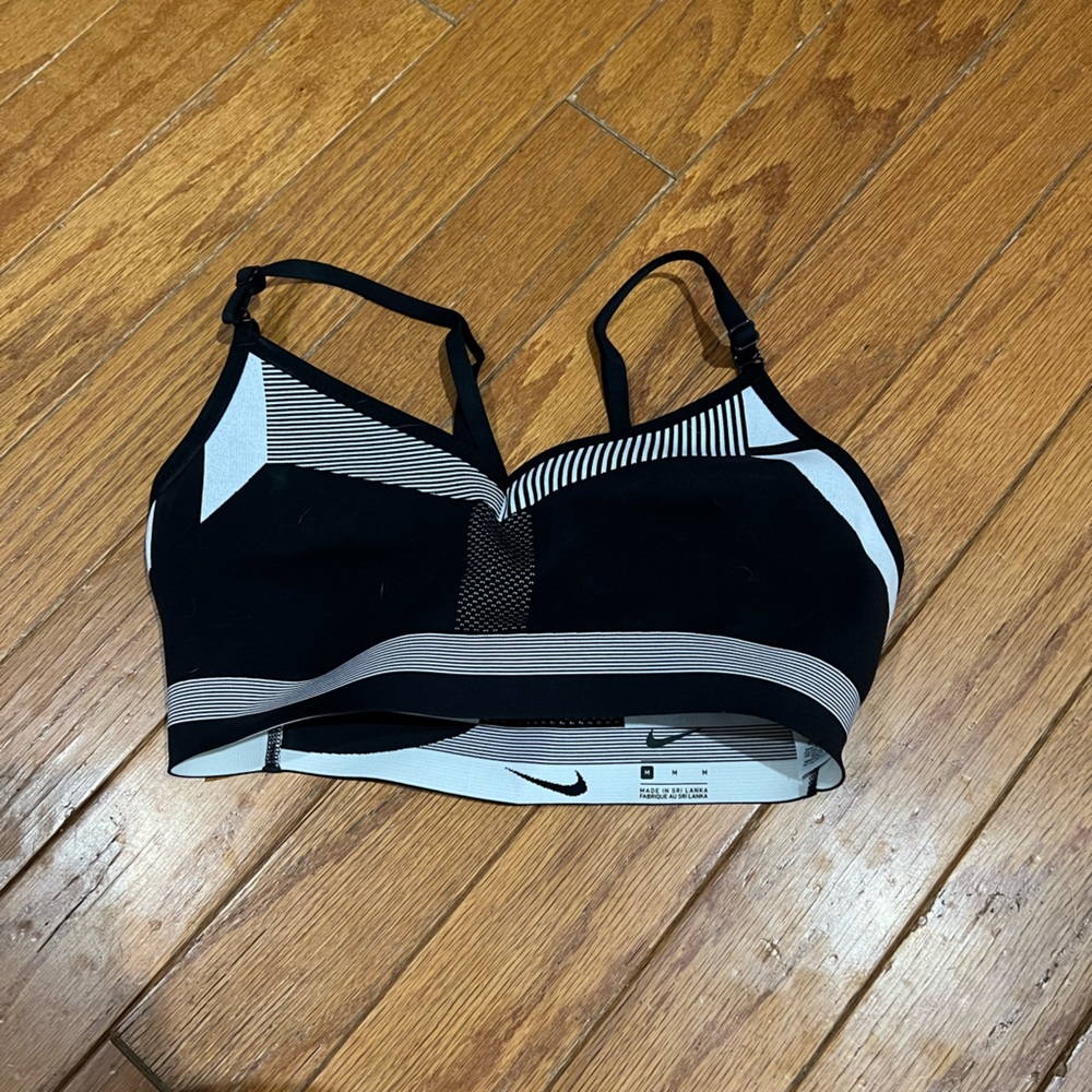 nike sports bra